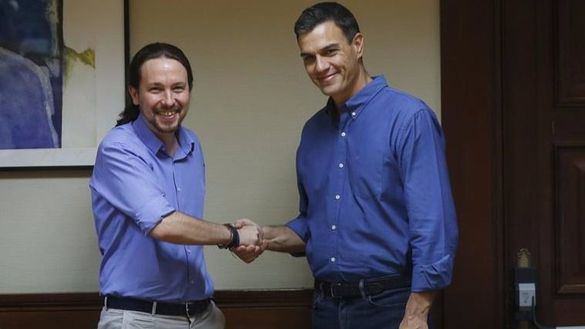 PSOE y Podemos acortan distancias gracias a Rajoy