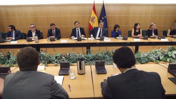 Zoido invita al pacto antiyihadista a los partidos que no lo suscribieron