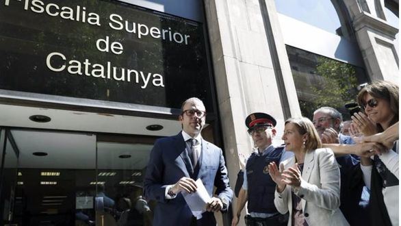 Se niegan a declarar los primeros alcaldes pro referéndum citados