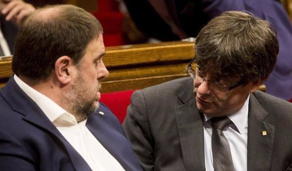 Los letrados del Parlament advierten: hay que impedir el pleno