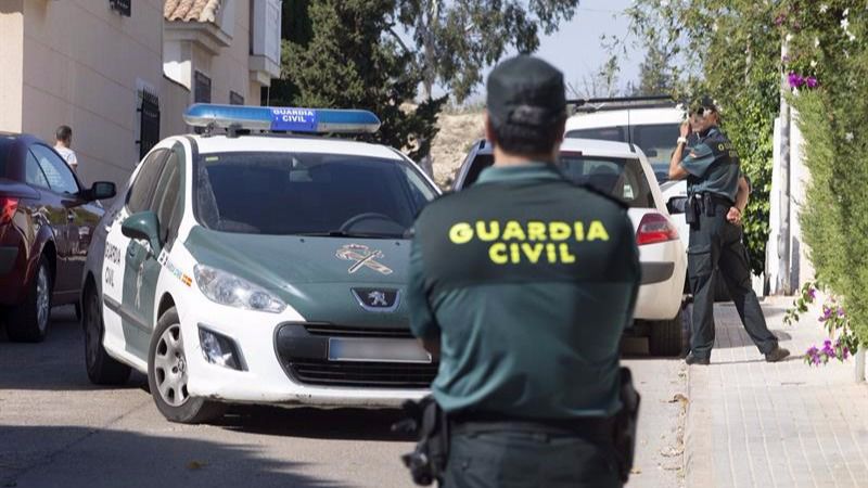Los tuits del día. La Guardia Civil cuestiona a los Mossos y luego pide disculpas
