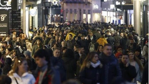 España pierde más población