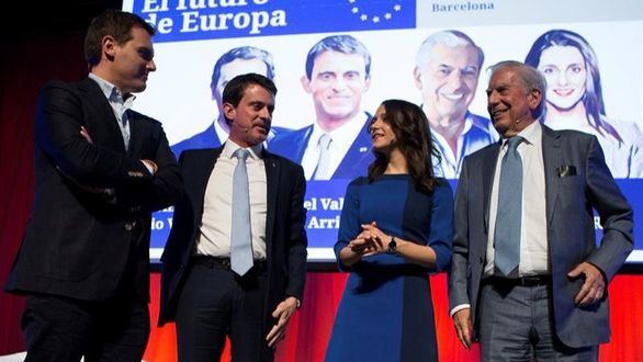 Mario Vargas Llosa y Manuel Valls arropan a Inés Arrimadas