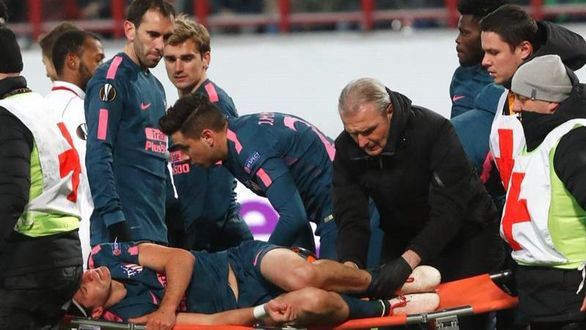 Filipe Luis se pierde el resto de temporada por una fractura de peroné