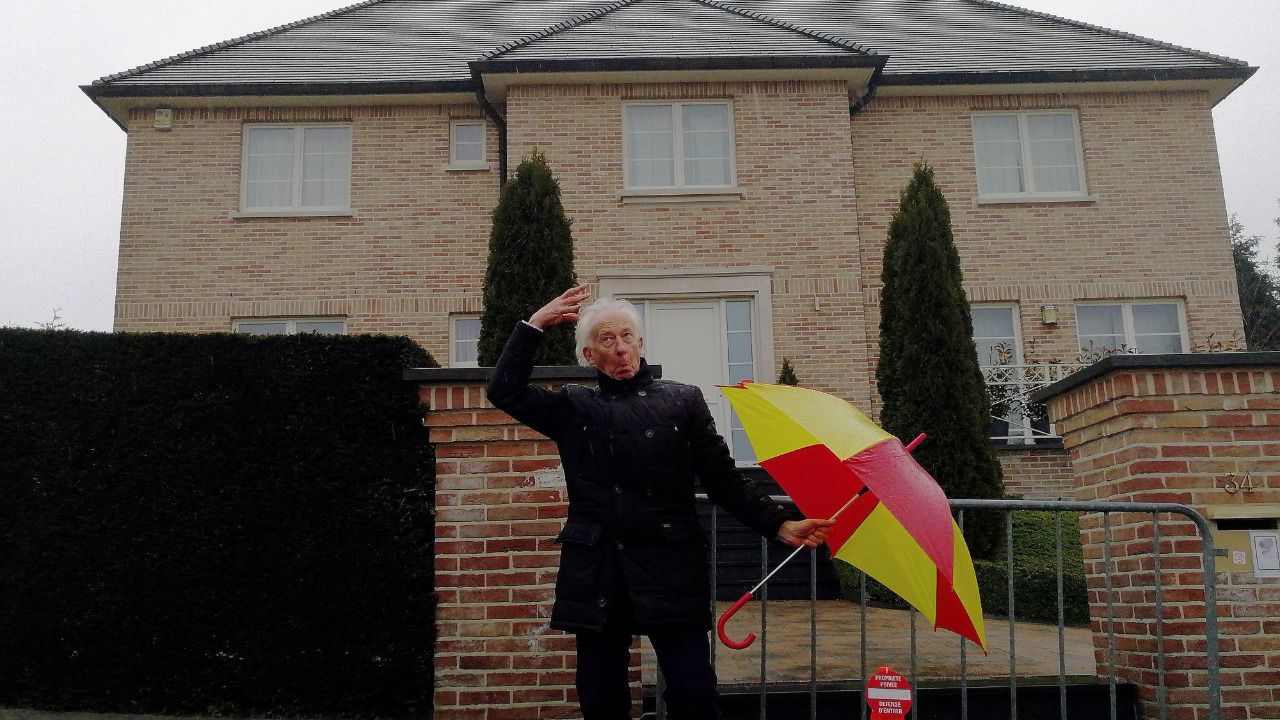 Puigdemont se va a Finlandia para esquivar a Boadella