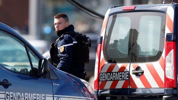 Abatido el terrorista que secuestró a varios rehenes en Francia