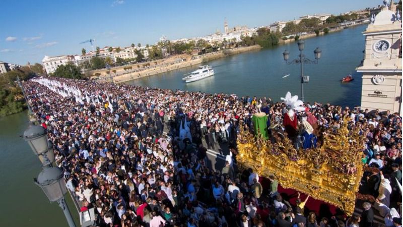 Semana Santa | El niño Gabriel Cruz y su 
