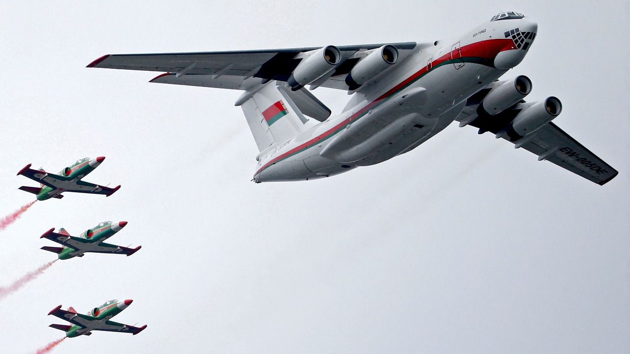 Al menos 257 muertos al estrellarse un avión militar en Argelia