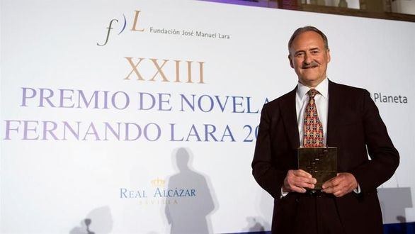 Jorge Molist gana el Fernando Lara con Canción de Sangre y Oro