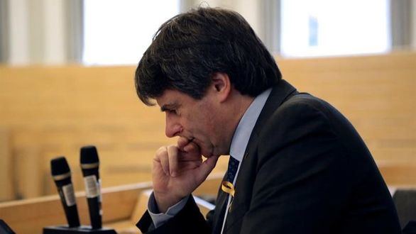 Hacienda inhabilitaría a Puigdemont por no declarar sus bienes