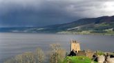 El lago Ness (Escocia).