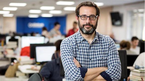 El elegido por Podemos para presidir RTVE renuncia a su candidatura