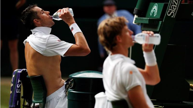 Anderson jugará la final tras ganar a Isner en 6 horas y media