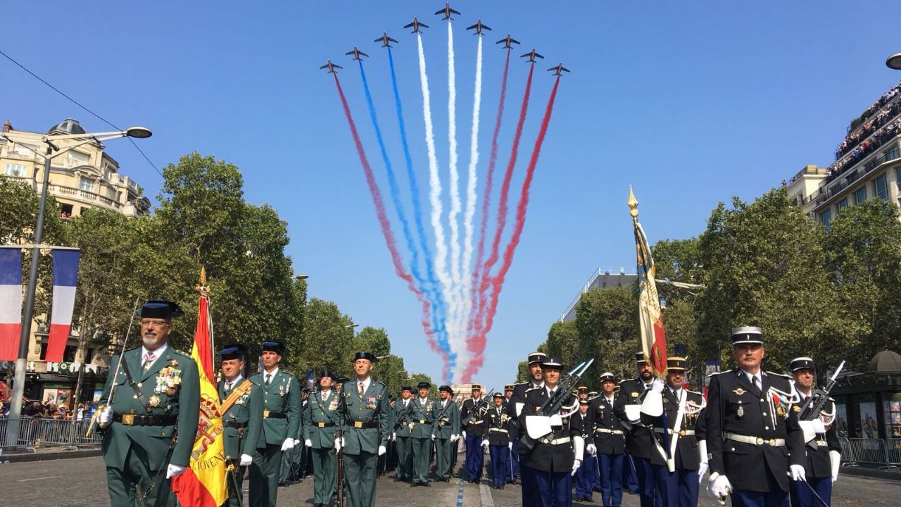 La Guardia Civil participa por primera vez en el desfile de la fiesta nacional francesa