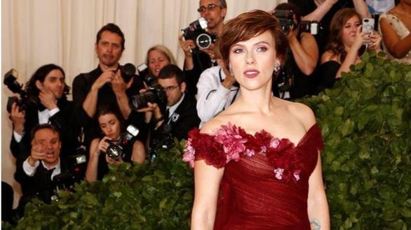 Scarlett Johansson renuncia a un papel transexual por las críticas del colectivo LGTB