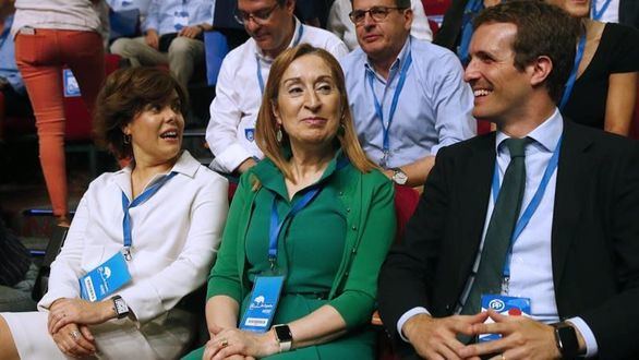 Soraya Sáenz de Santamaría, Ana Pastor y Pablo Casado.