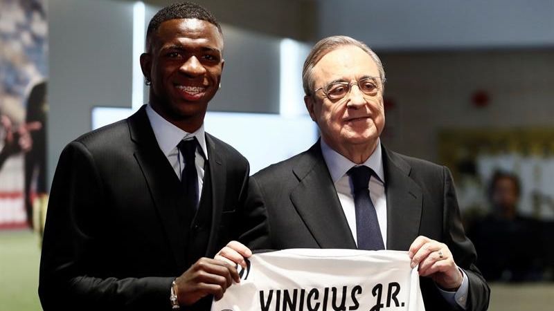 Vinicius, presentado en el Real Madrid para habitar entre el primer equipo y el Castilla