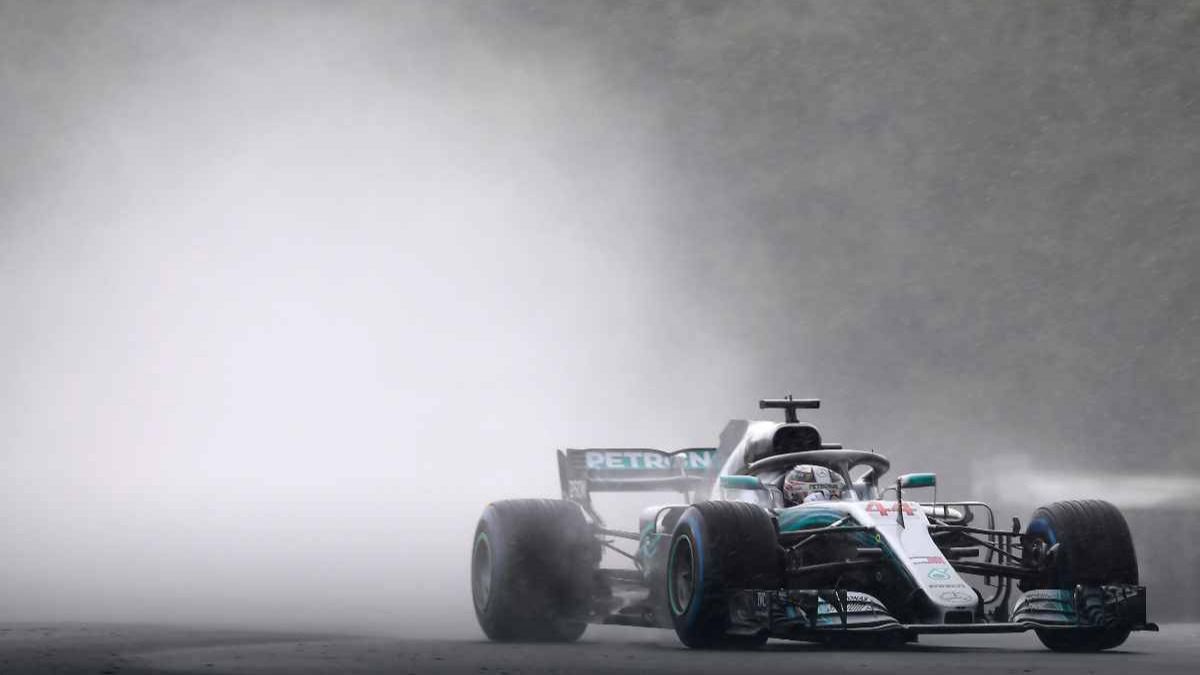 Hamilton gana por quinta vez en Hungría y es más líder