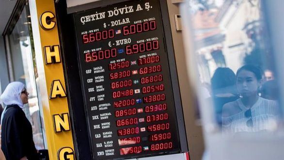 Nueva jornada negra de la lira que sacude los mercados