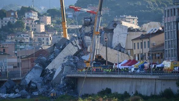 El Gobierno italiano culpa del derrumbe a la falta de mantenimiento