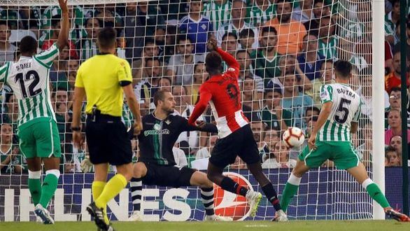 El gallardo Betis empata un 0-2 ante el Athletic | 2-2