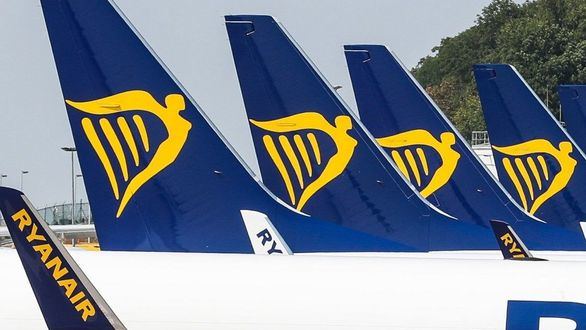 Comienza una nueva huelga de tripulantes en Ryanair con 64 cancelaciones en nuestro país