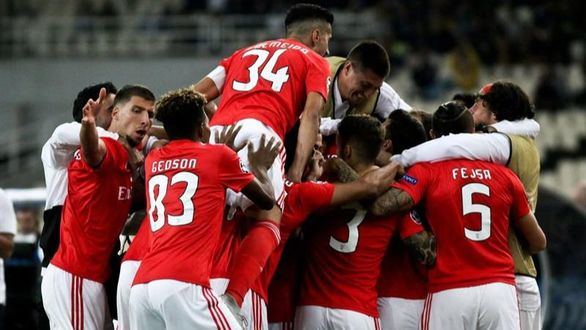 El Benfica sobrevive a un duelo loco ante el AEK Atenas | 2-3