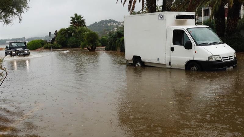 Castellón decreta riesgo máximo por las inundaciones