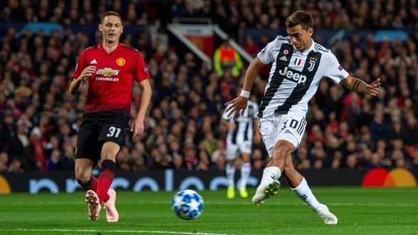 La Juventus conquista Old Trafford y deja a Mourinho tocado | 0-1