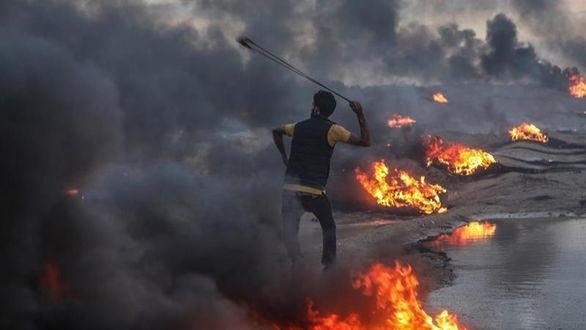 Israel responde al lanzamiento de una decena de cohetes bombardeando Gaza