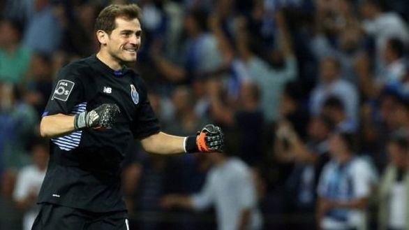 El Oporto de Casillas arrolla al Lokomotiv y se mete en octavos | 4-1