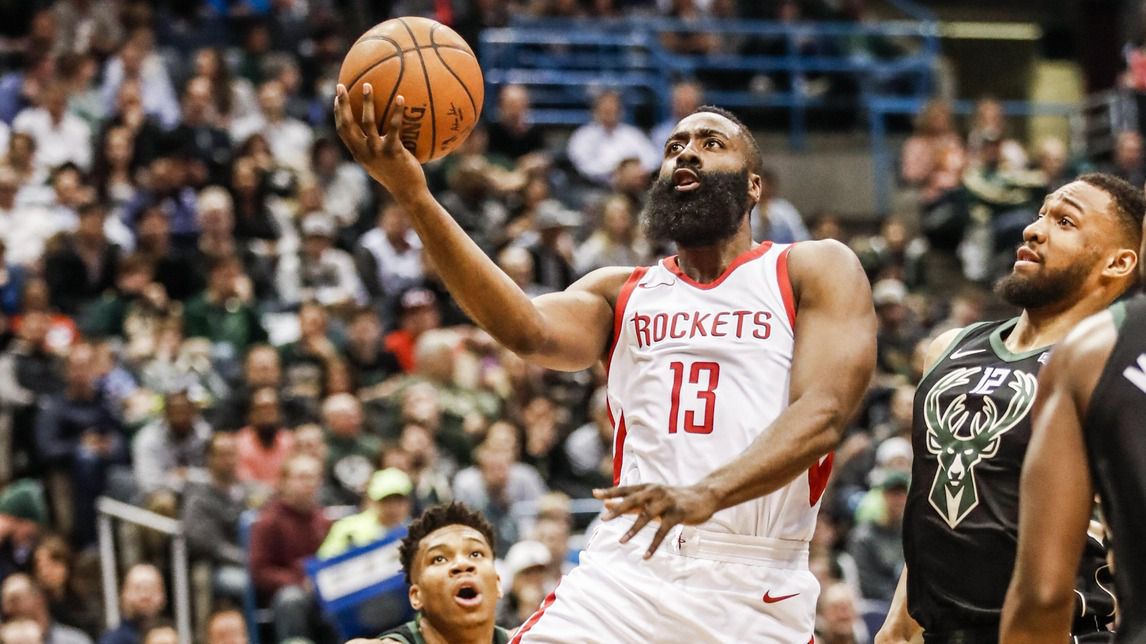 NBA. Los Rockets de Harden renacen y los Warriors sólo sobreviven