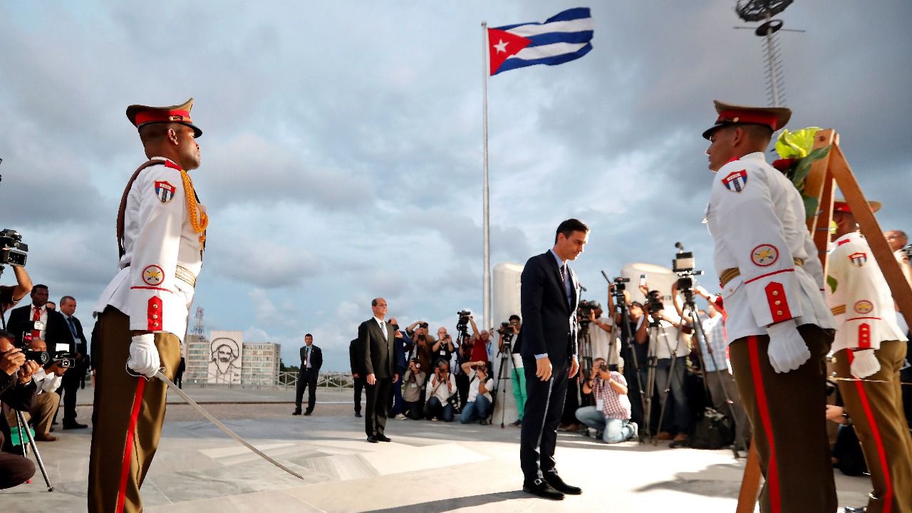 Sánchez viaja a Cuba sin reunión prevista con la disidencia