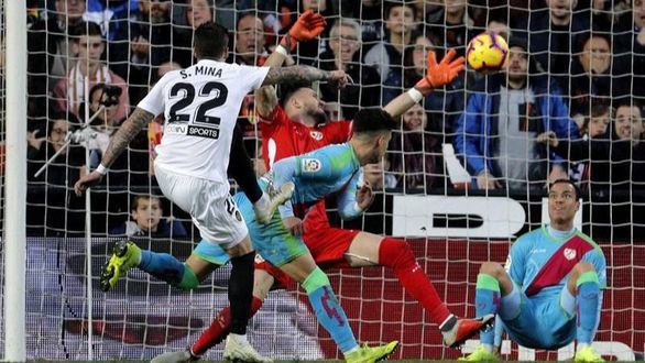 El Valencia estrena triunfos en Mestalla gracias al Rayo | 3-0