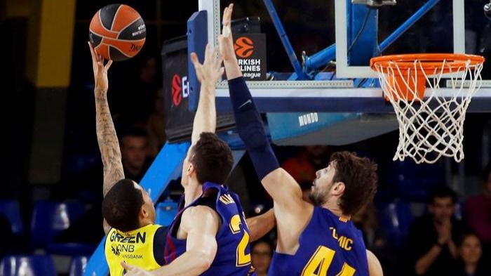 Euroliga. El Fenerbahce arrasa el Palau y baja de la nube al Barcelona | 65-84