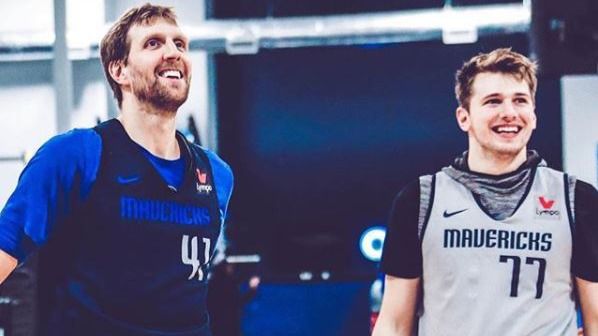 NBA. Doncic celebra su título de Novato del Mes enterrando a los Blazers