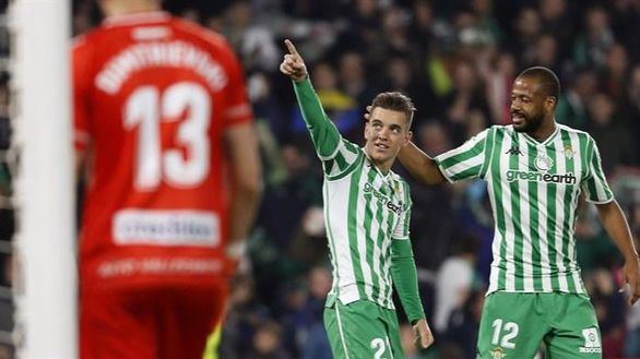 El Betis hunde al Rayo y se aproxima a los puestos europeos | 2-0