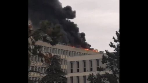 Espectacular explosión en la Universidad de Lyon