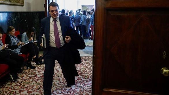 El PNV desvela que Sánchez cederá prisiones por el 'sí' a los PGE