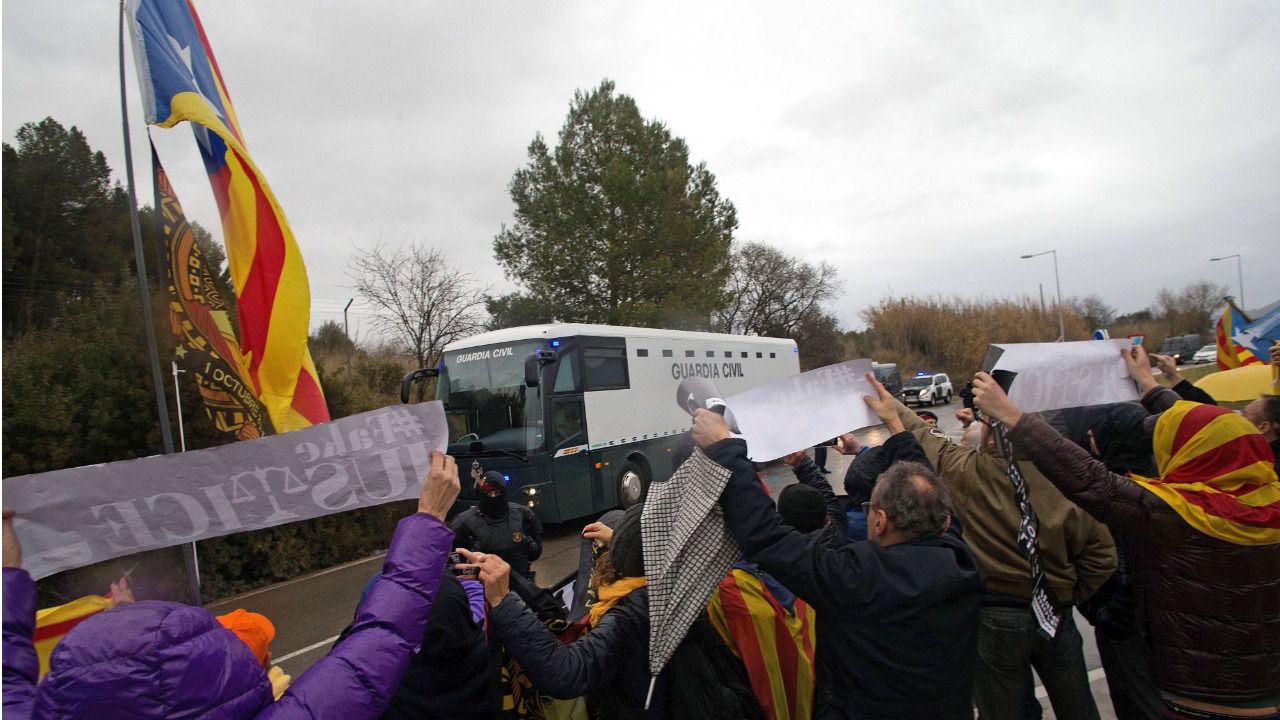 Los presos del 1-O ya están en Madrid; el juicio arranca en 10 días