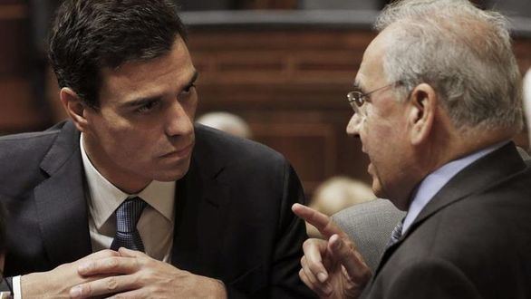 Guerra, contra el relator de Sánchez: 