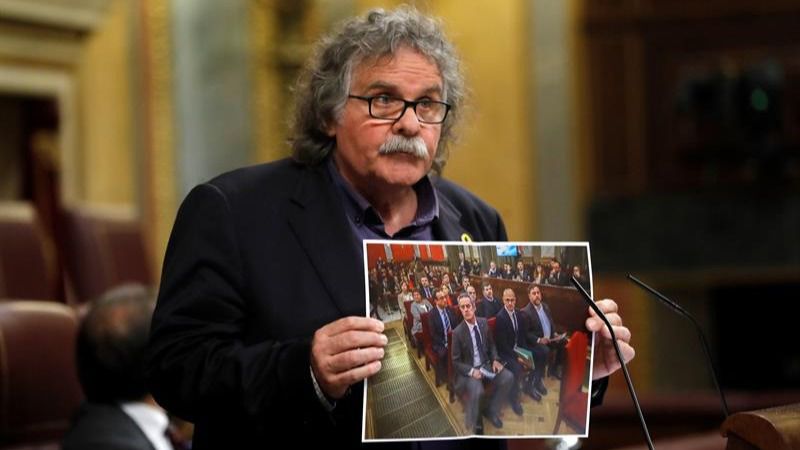 Los separatistas redoblan sus ataques a España