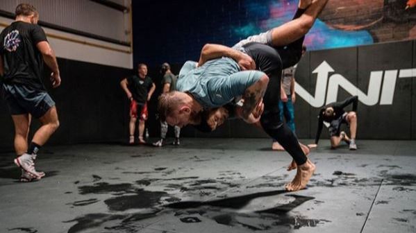 UFC. Conor McGregor se examina: entrena para cambiar y volver a la cima