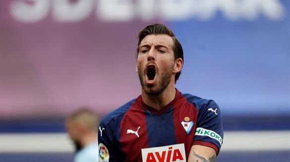 El Eibar defiende Ipurua y baja los humos al Celta | 1-0