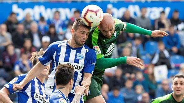 El Eibar apaga los anhelos del Alavés en Mendizorroza | 1-1