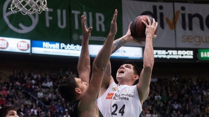 ACB. El Barcelona responde a la presión liguera del Real Madrid