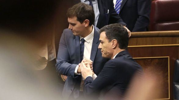 Albert Rivera negociaría con el PSOE si no estuviera Pedro Sánchez