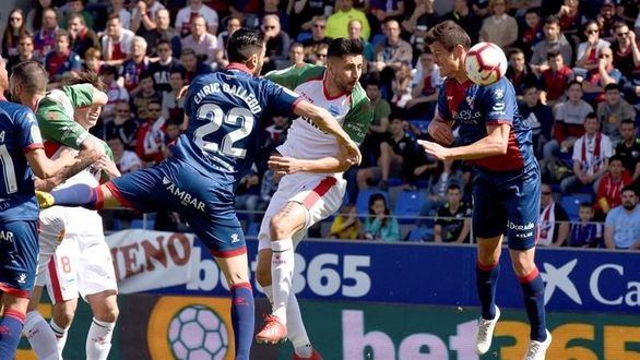 El Alavés apaga la esperanza del Huesca | 1-3