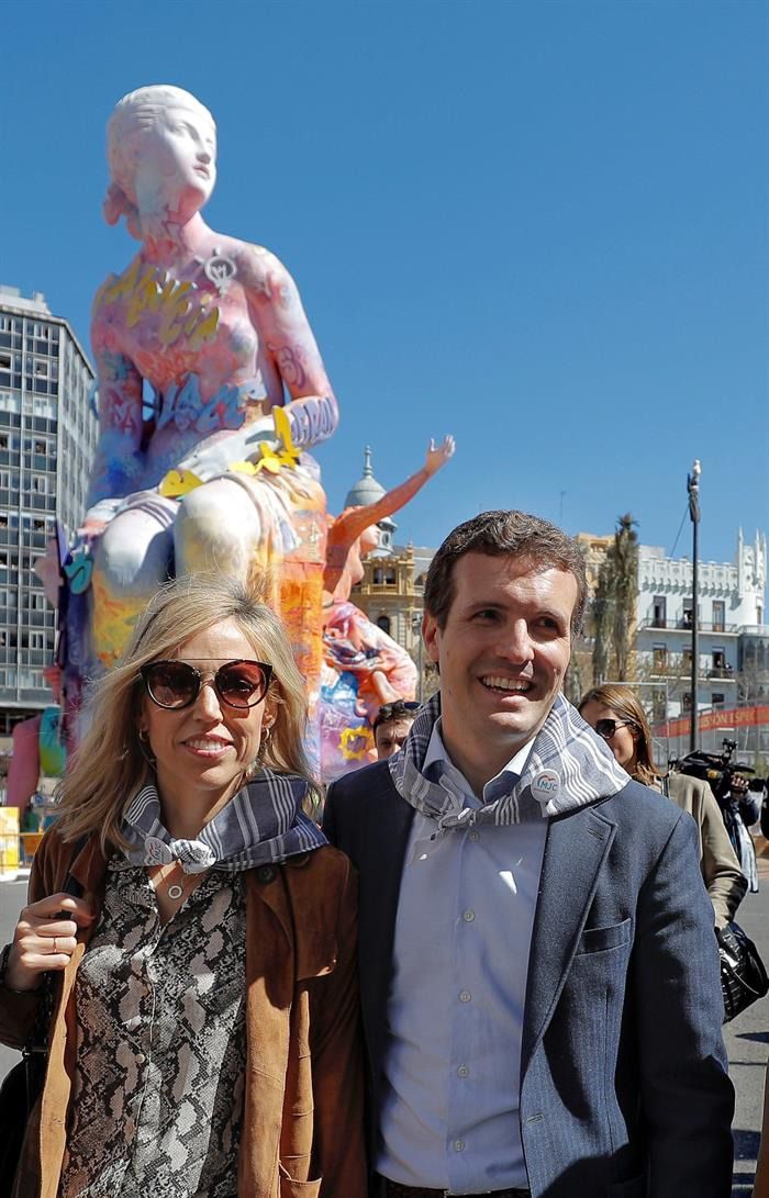 Casado se compromete a cambiar el modelo de financiación autonómica