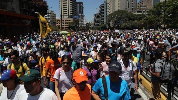 Oleada de protestas de la oposición venezolana contra Maduro